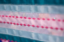 Load image into Gallery viewer, Women's Handmade Vest