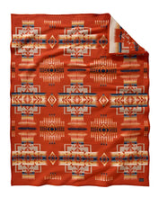 Load image into Gallery viewer, Pendleton | Chili Chief Joseph Jacquard Robe