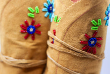 Load image into Gallery viewer, High Top Moccasins - Youth
