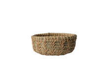 Load image into Gallery viewer, Pine Basket - Medium
