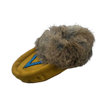Load image into Gallery viewer, Men&#39;s Moccasins Handmade in Manitoba
