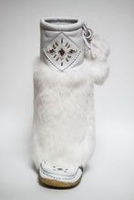 Load image into Gallery viewer, Laurentian Chief | Leather Mukluks - 16&quot;
