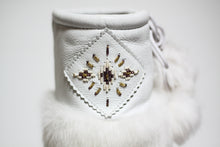 Load image into Gallery viewer, Laurentian Chief | Leather Mukluks - 16&quot;
