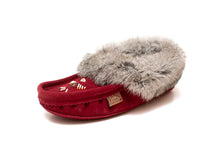 Load image into Gallery viewer, Women&#39;s Laurentian Chief Rabbit Fur and Suede Moccasins
