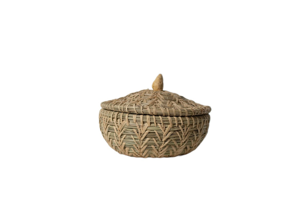Pine Basket with Lid - Seed Top